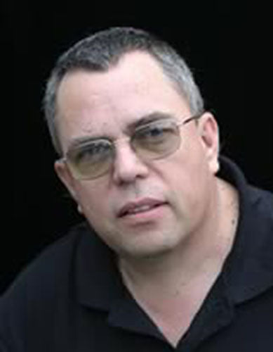 Författarporträtt Alan Gibbons